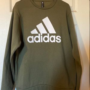I am selling my Adidas Sweater. Bought but never worn. No tags are on.
